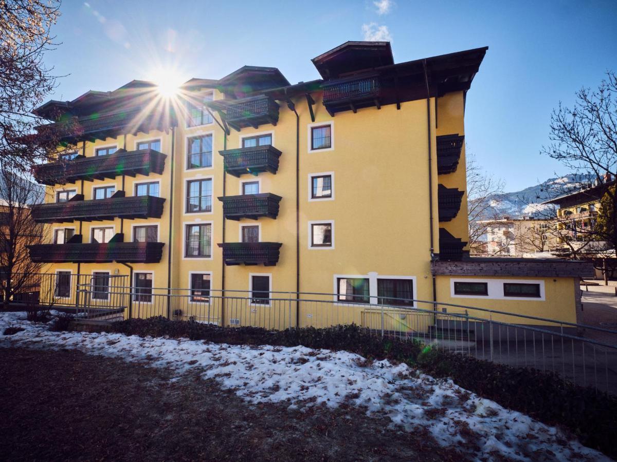 Hotel Pinzgauerhof By Alpeffect Hotels Zell am See Esterno foto